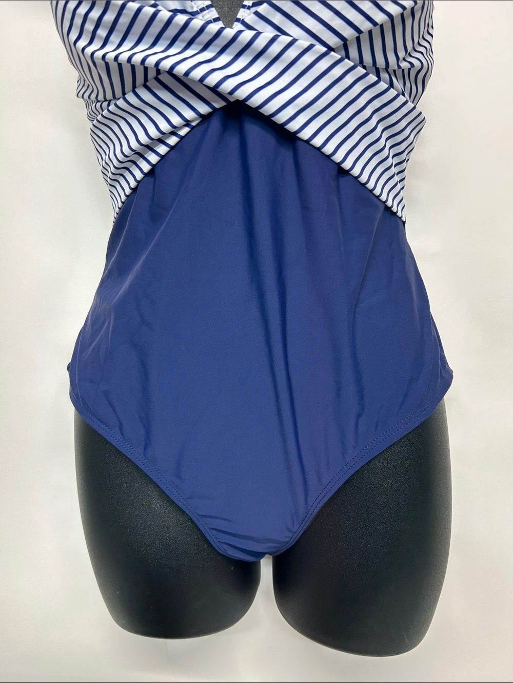 Navy & White Striped women’s size small One-Piece Swimsuit b2prity - Picture 3 of 4